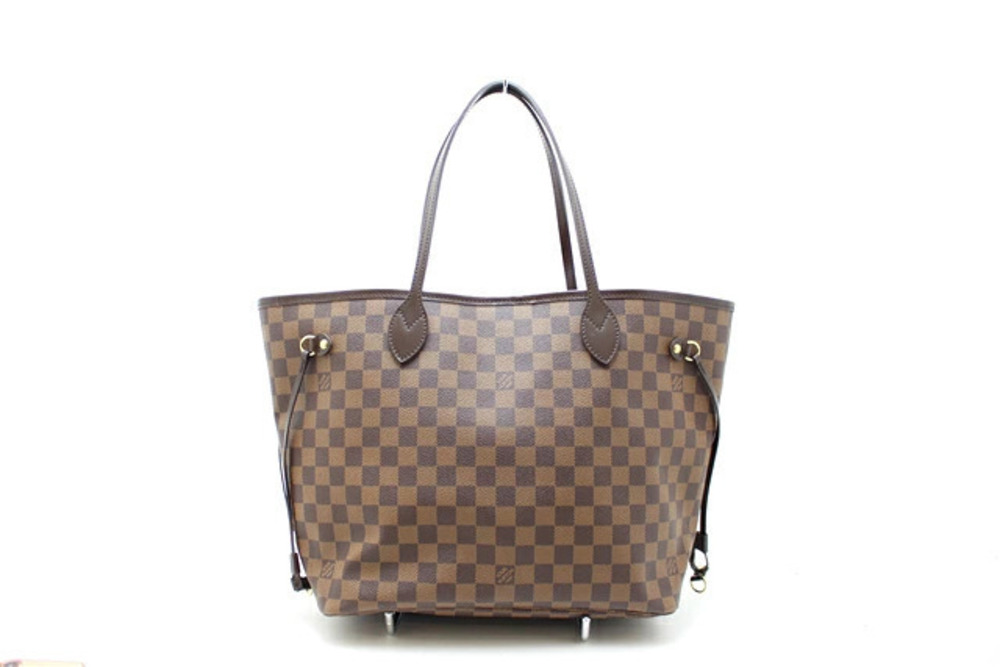 Louis Vuitton Damier Neverfull